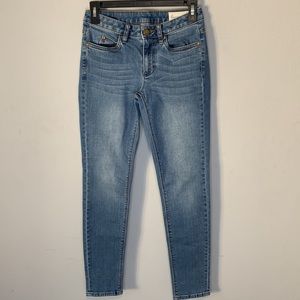 Two by Vince Camuto skinny jeans 25